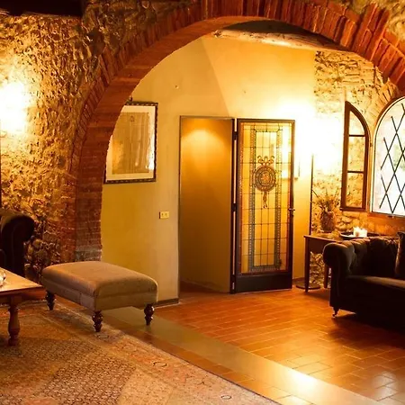Guia Villa Monte Benichi